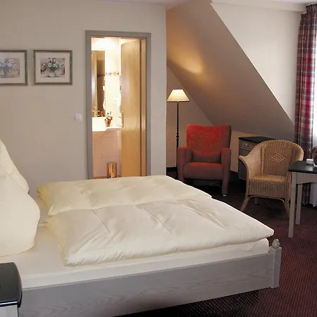 Gasthof Zur Linde Hotel 2*