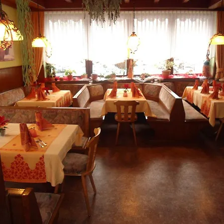 Hotel Gasthof Zur Linde Gemunden am Main