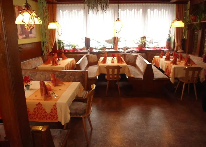 Hotell Gasthof Zur Linde Gemunden am Main